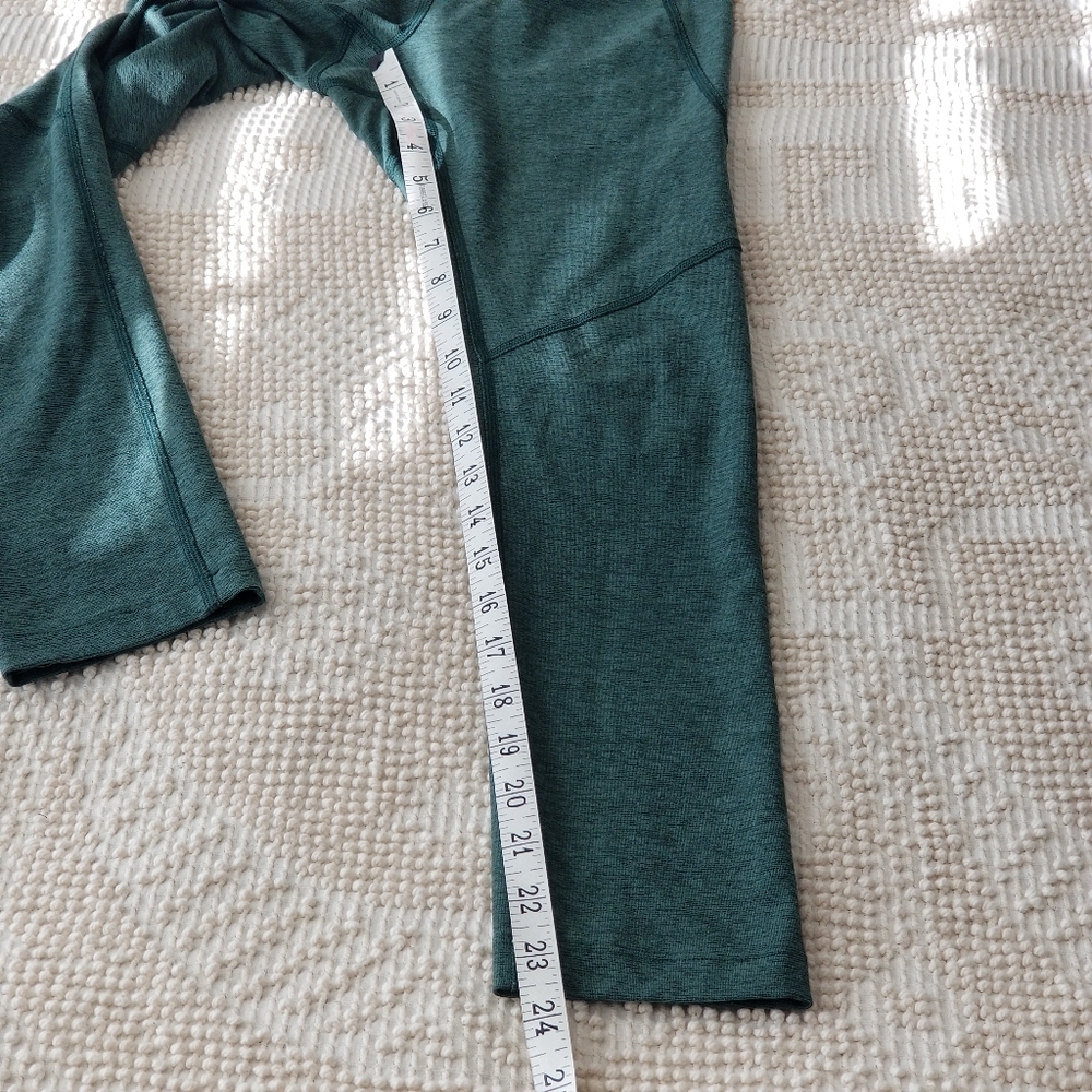 OUTDOOR VOICES 3/4 Warmup Leggings Tights - Picture 5 of 5